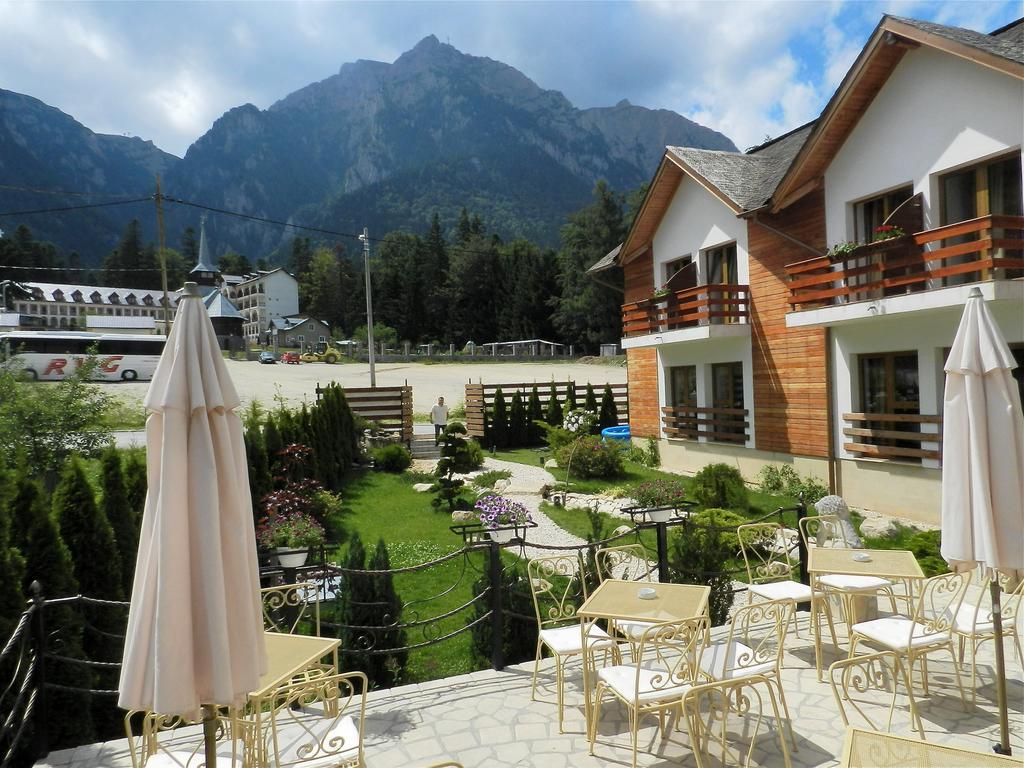 Villa Ermitage Буштени Экстерьер фото